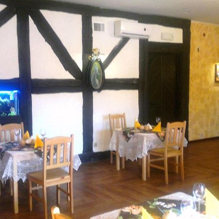 Hotel Stawisko Klaudyn Bagian luar foto
