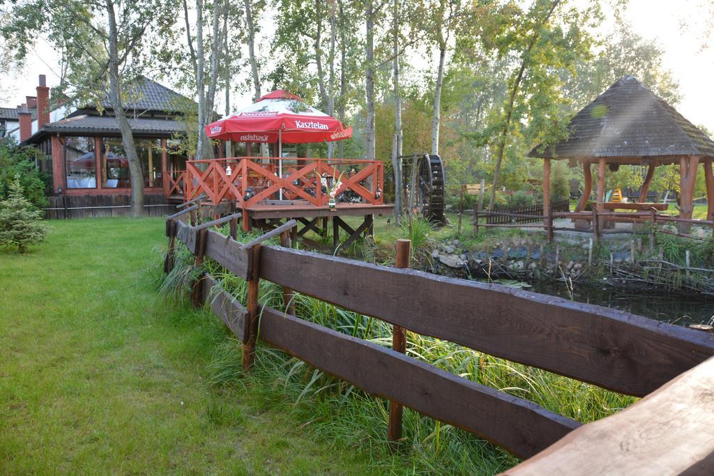 Hotel Stawisko Klaudyn Bagian luar foto