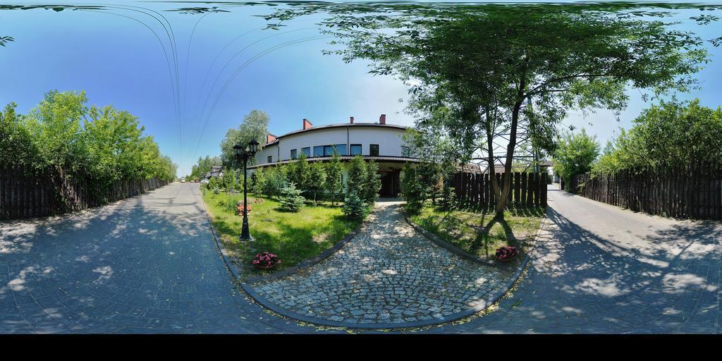 Hotel Stawisko Klaudyn Bagian luar foto