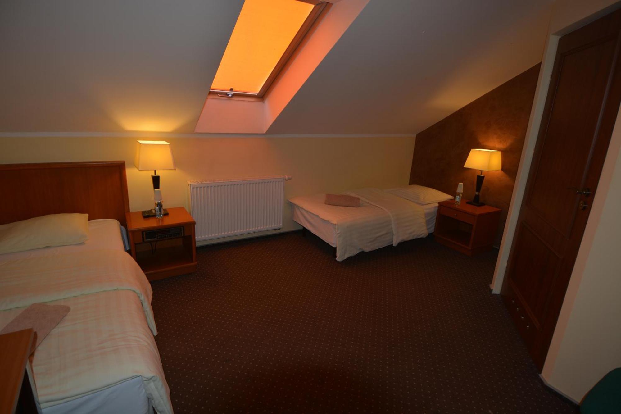 Hotel Stawisko Klaudyn Ruang foto