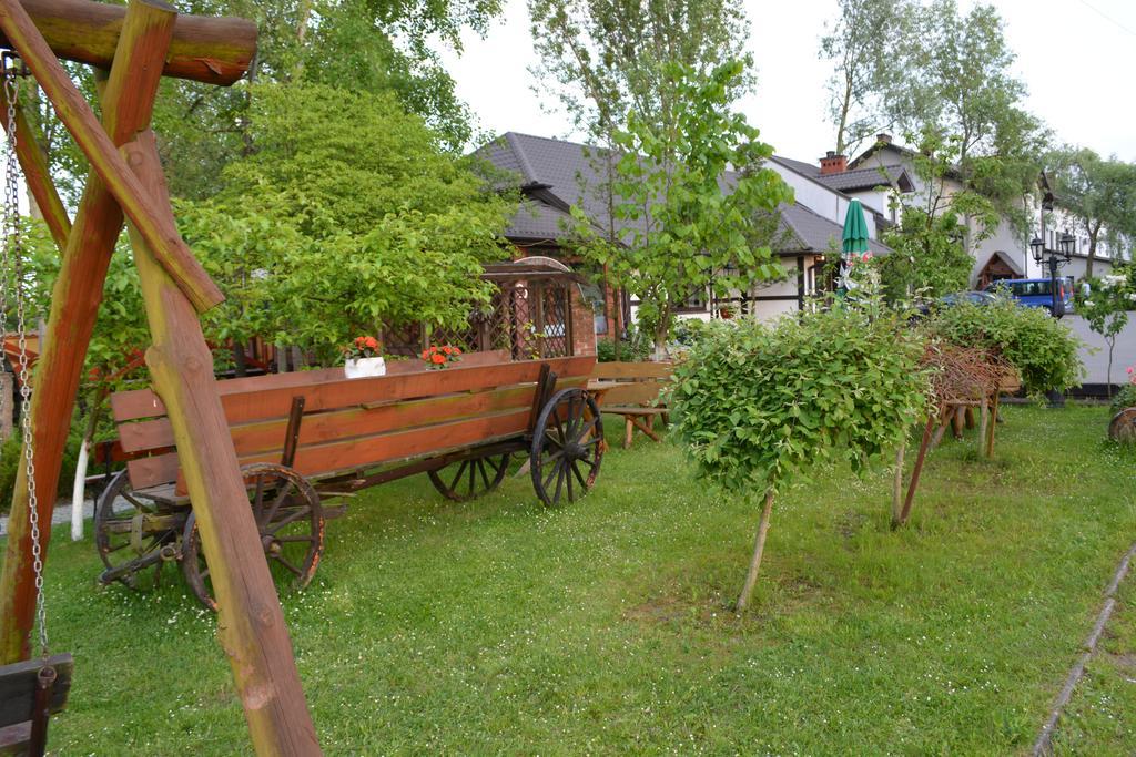 Hotel Stawisko Klaudyn Bagian luar foto
